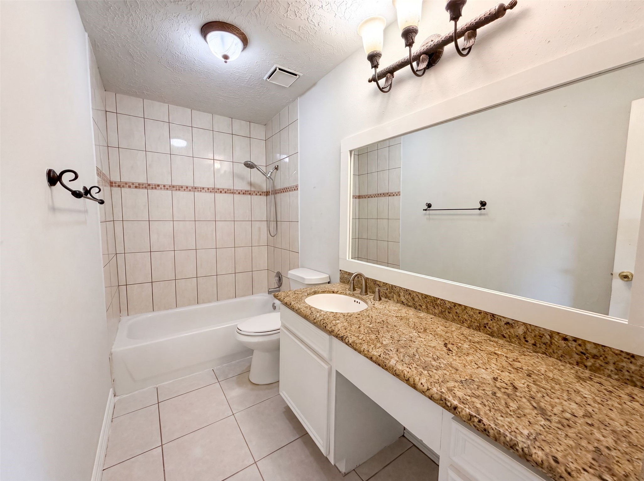 3542 Nutwood Lane Property Photo 15