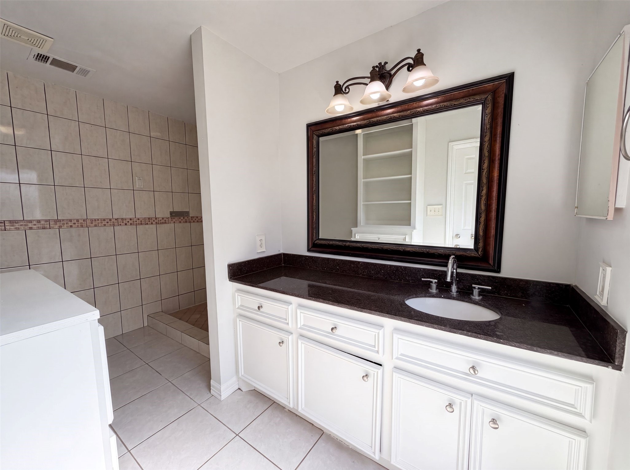 3542 Nutwood Lane Property Photo 16