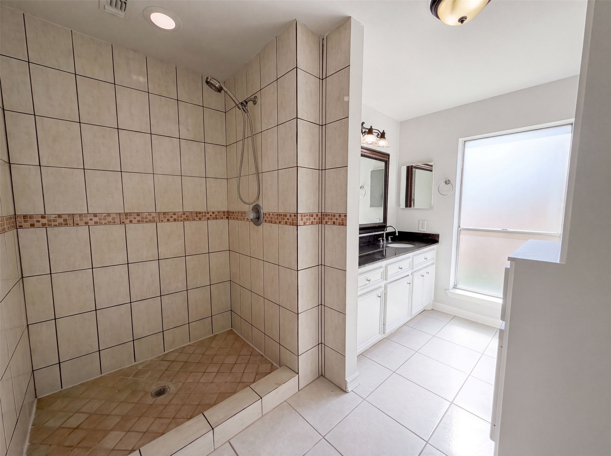 3542 Nutwood Lane Property Photo 17