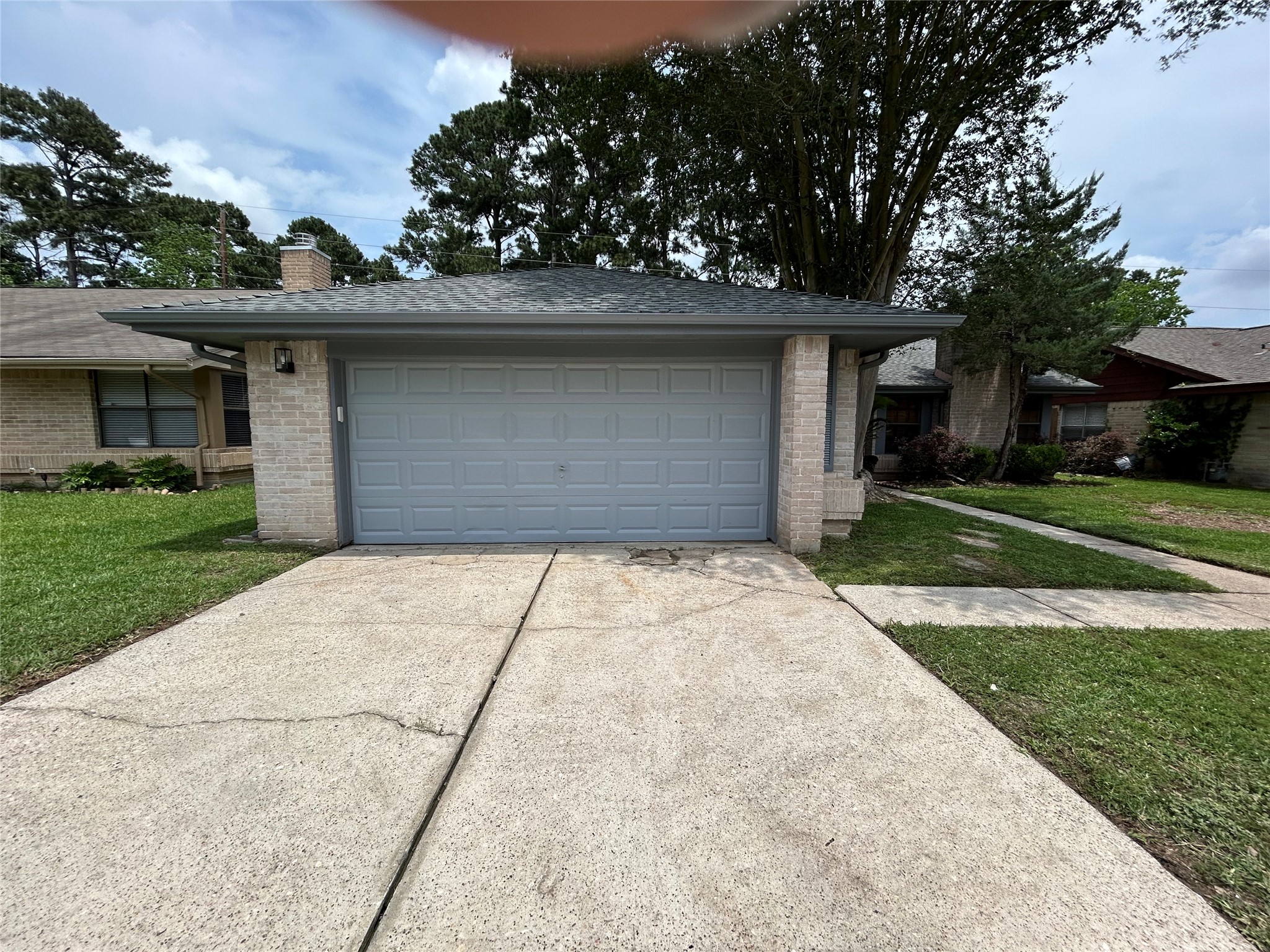 17210 Park Lodge Drive Property Photo 2