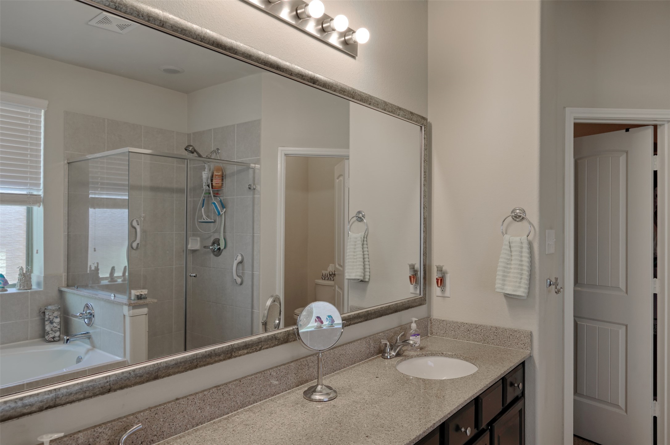 102 Piney Pathway Property Photo 10
