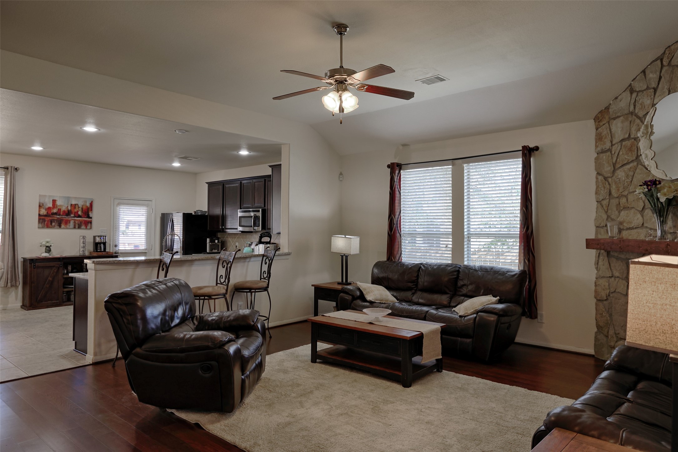 102 Piney Pathway Property Photo 13