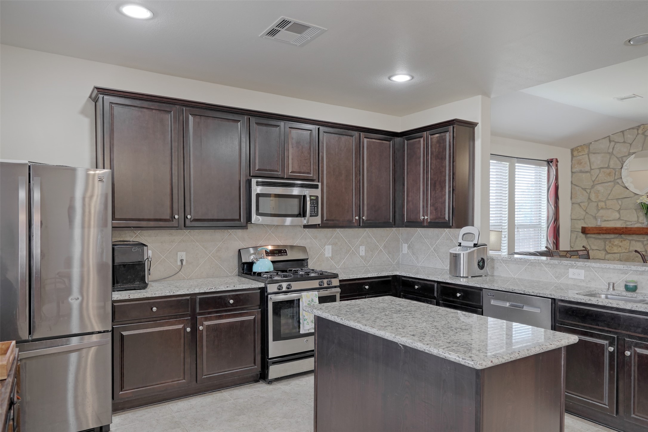 102 Piney Pathway Property Photo 15