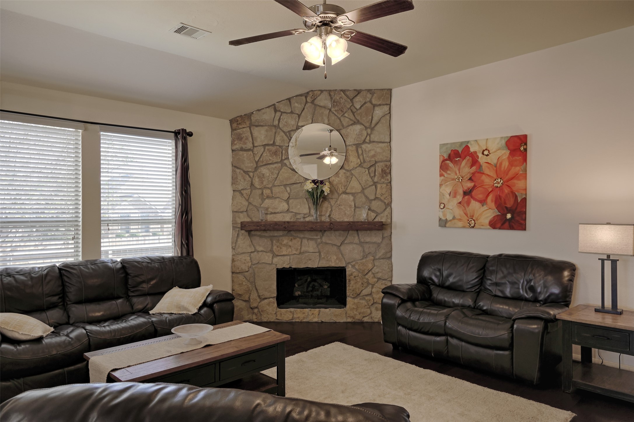 102 Piney Pathway Property Photo 17