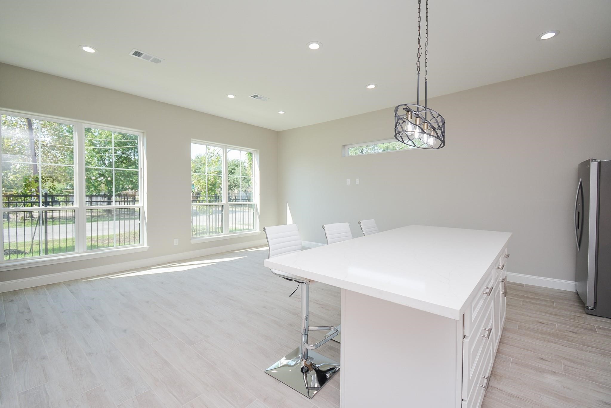 149 S 66 Street Property Photo 7