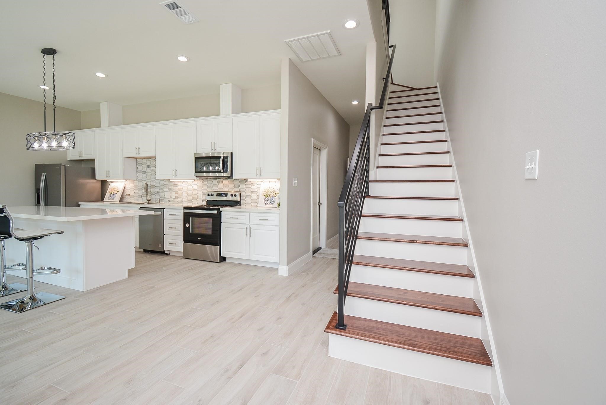 149 S 66 Street Property Photo 13
