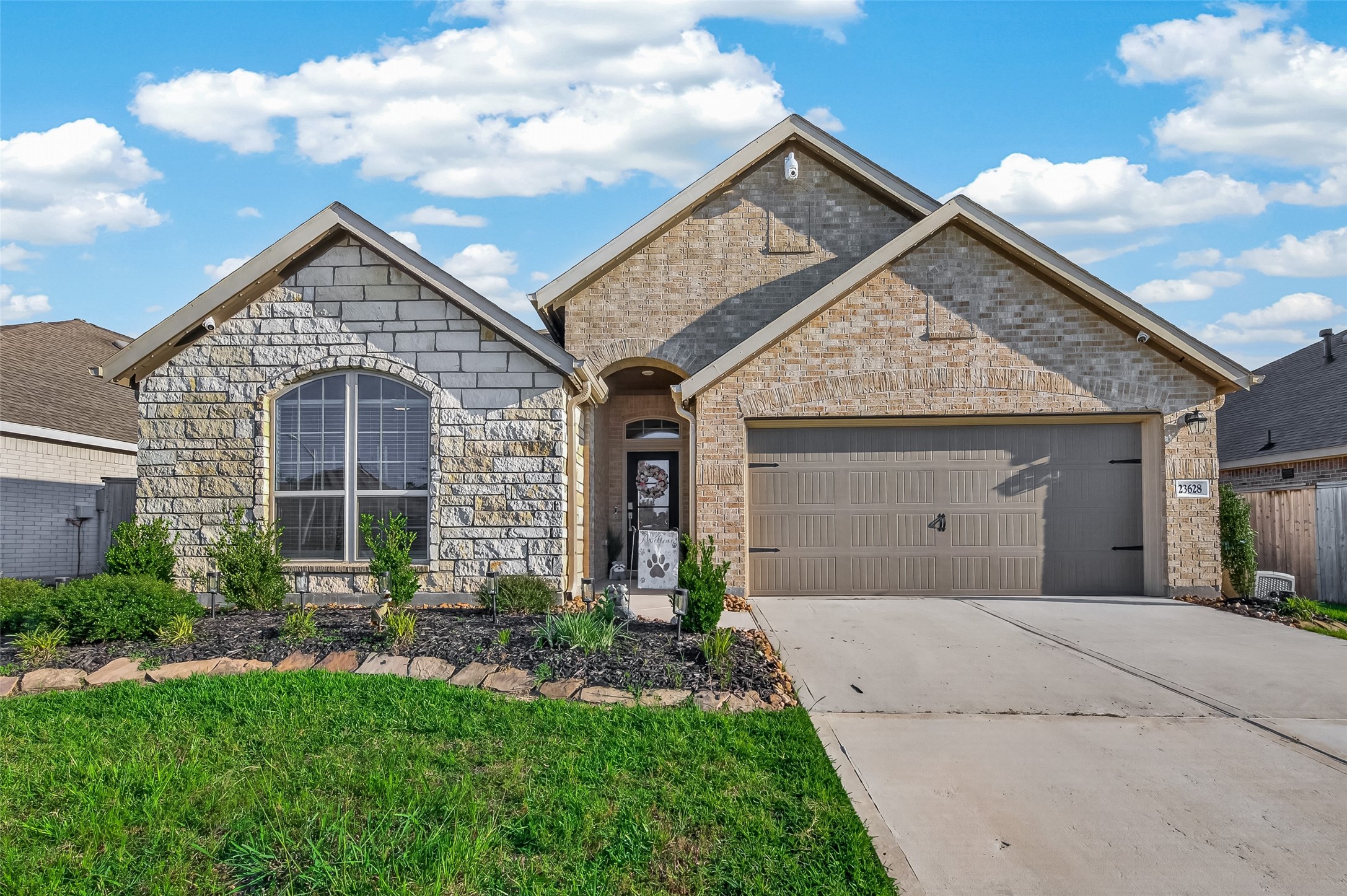 23628 Camellia Birch Court Property Photo 1