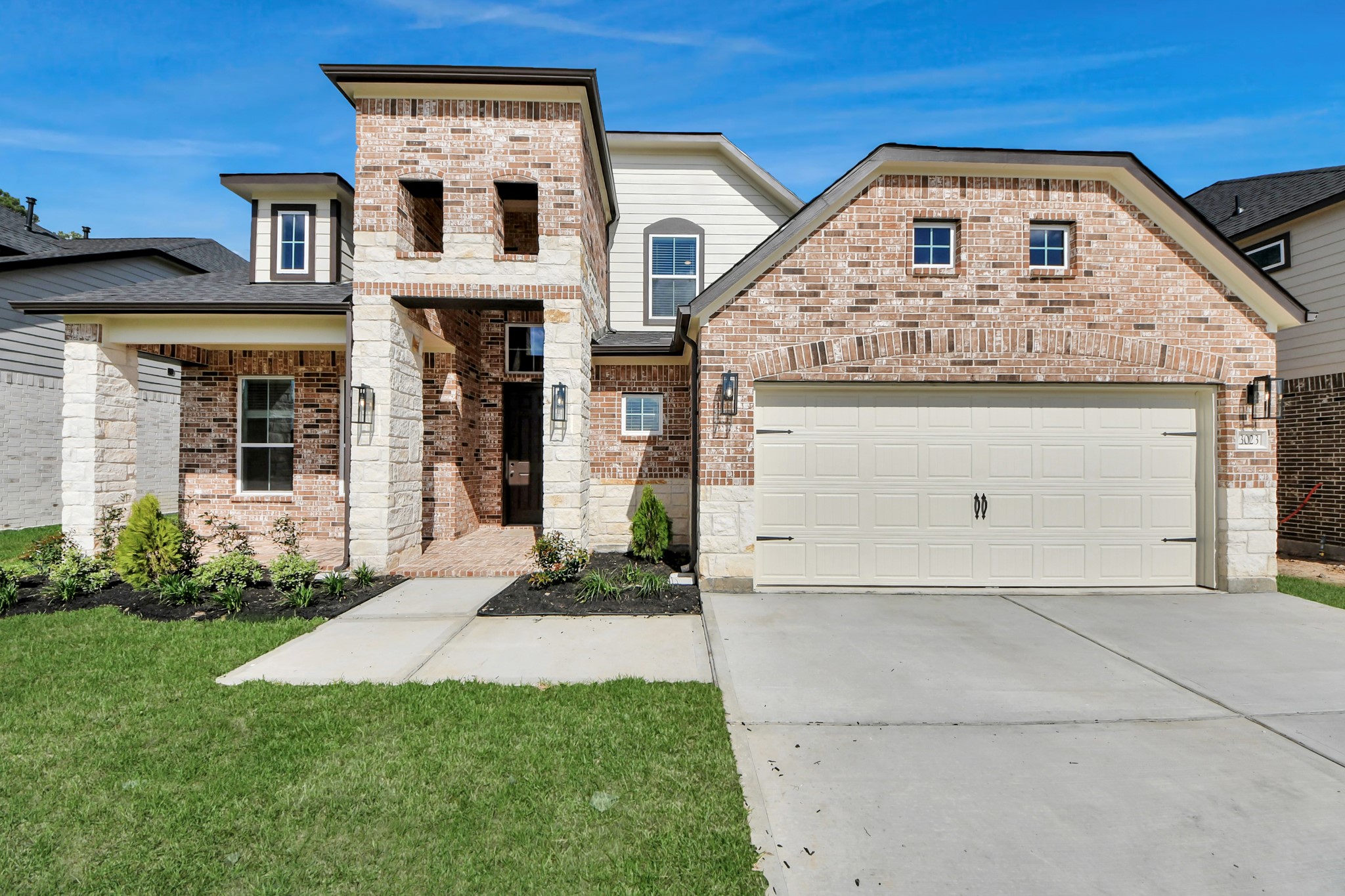 3213 Skerne Spring Drive Property Photo 1