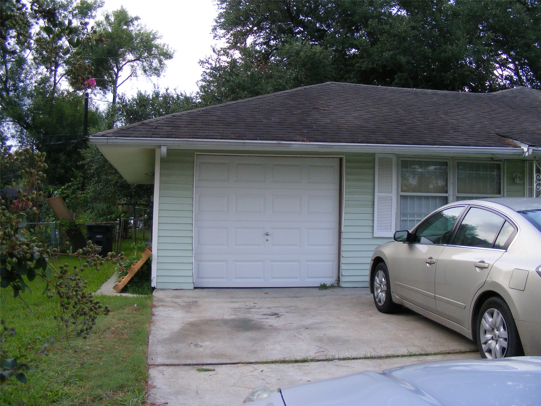 5751 Bellfort Street Property Photo 5