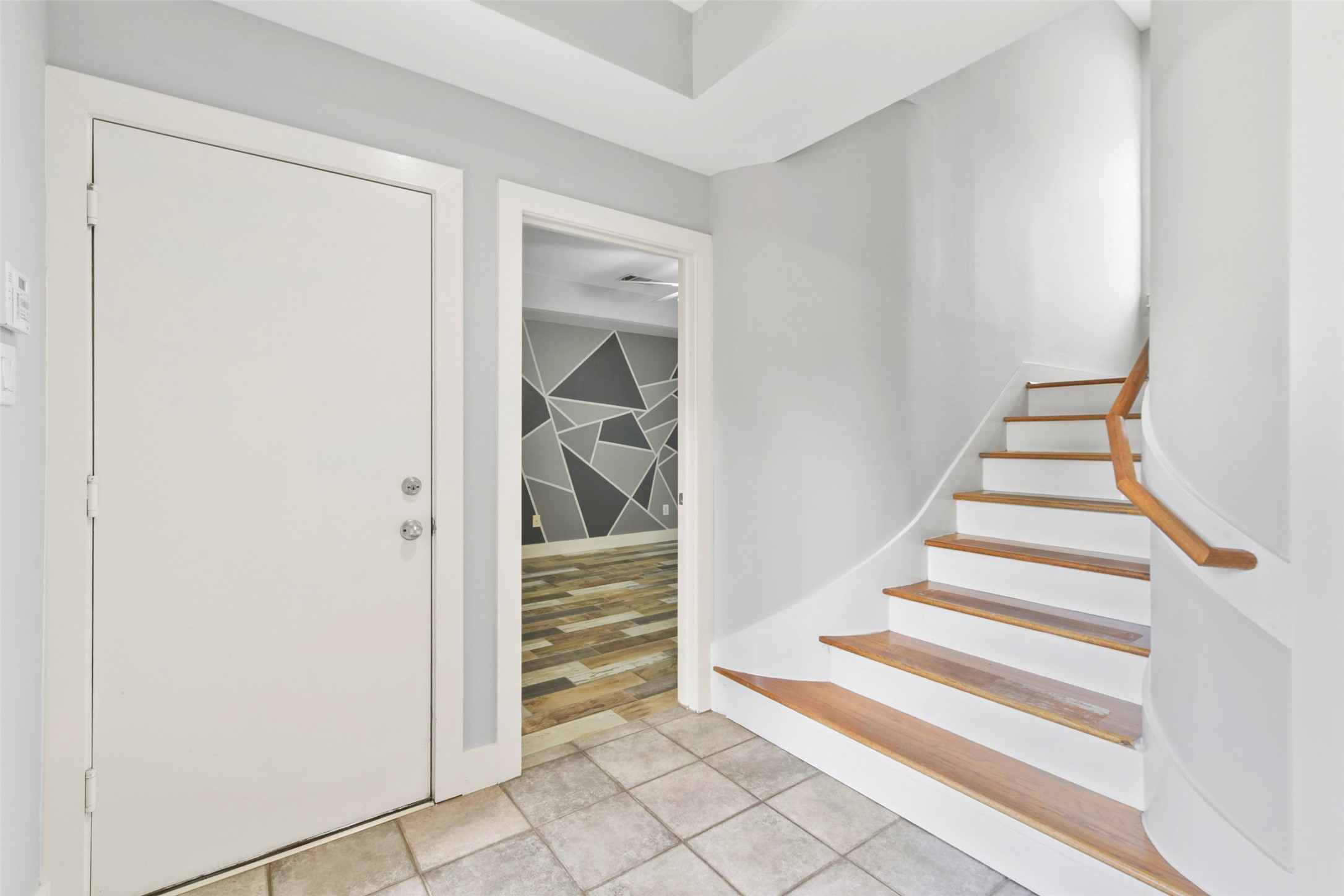1604 Reinerman Street Property Photo 13