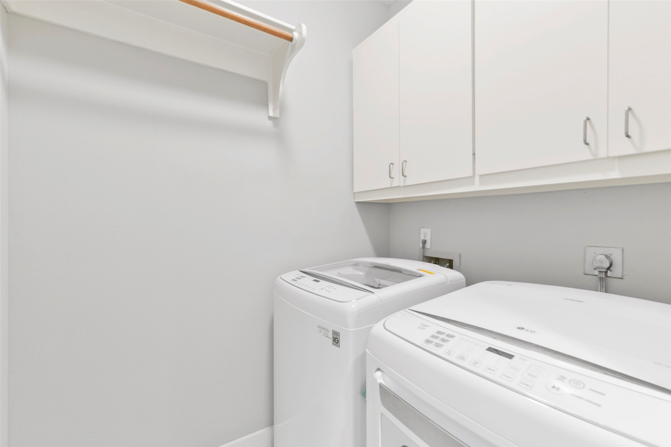1604 Reinerman Street Property Photo 29
