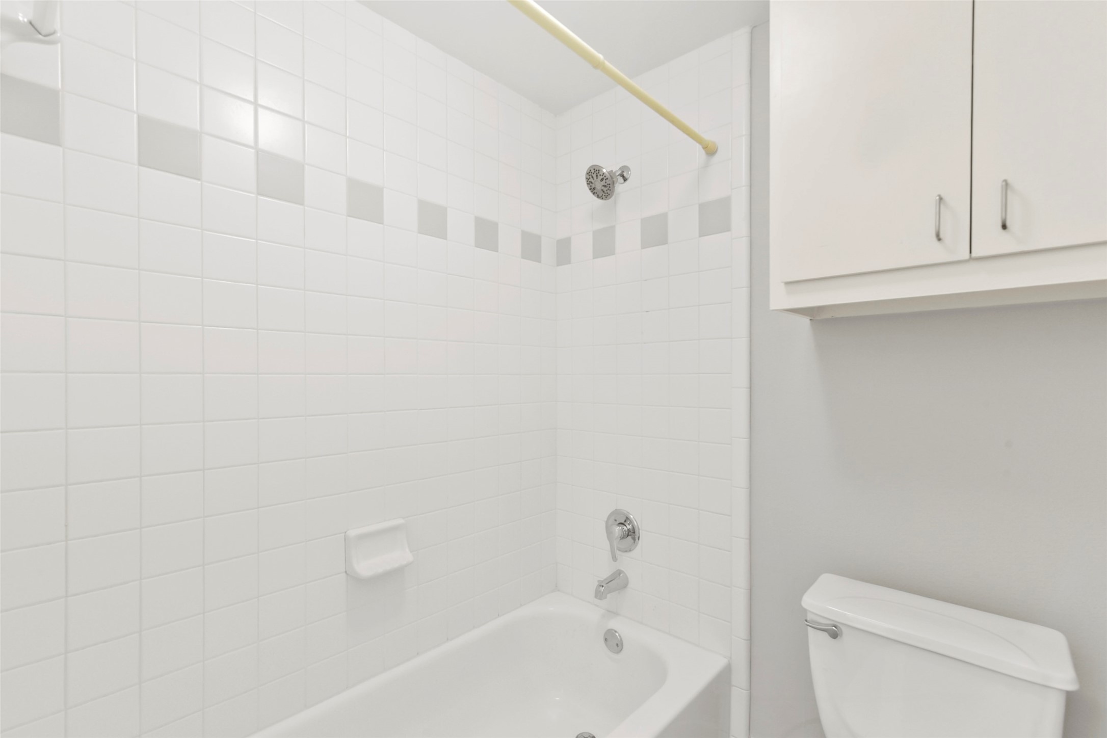 1604 Reinerman Street Property Photo 31
