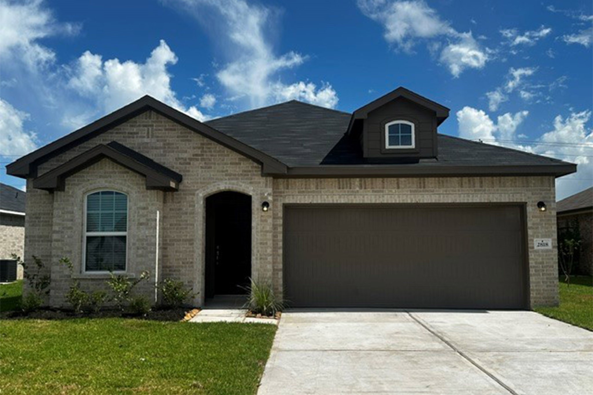 2818 Coral Drive Property Photo 1