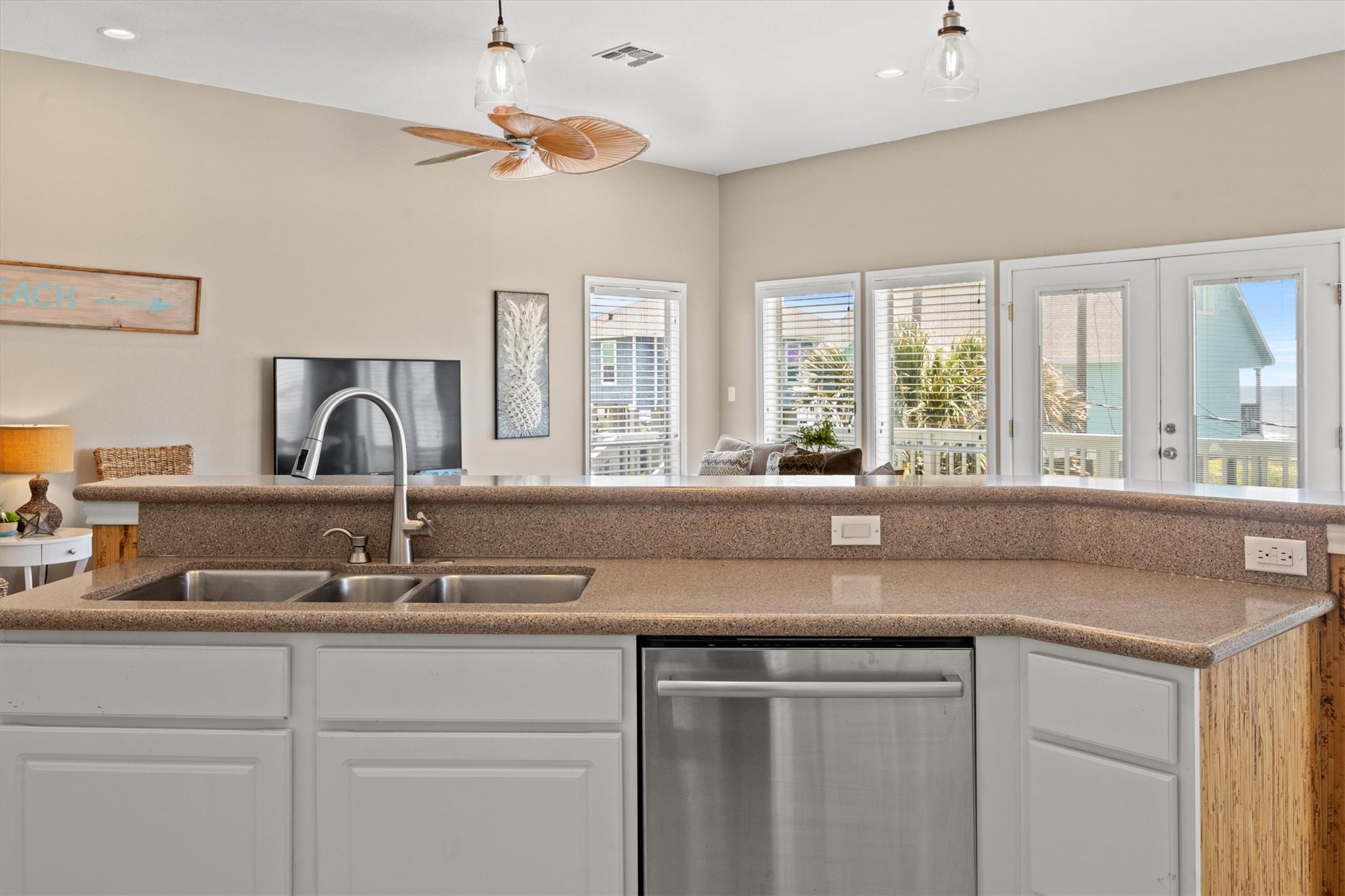 21519 San Luis Pass Road Property Photo 20