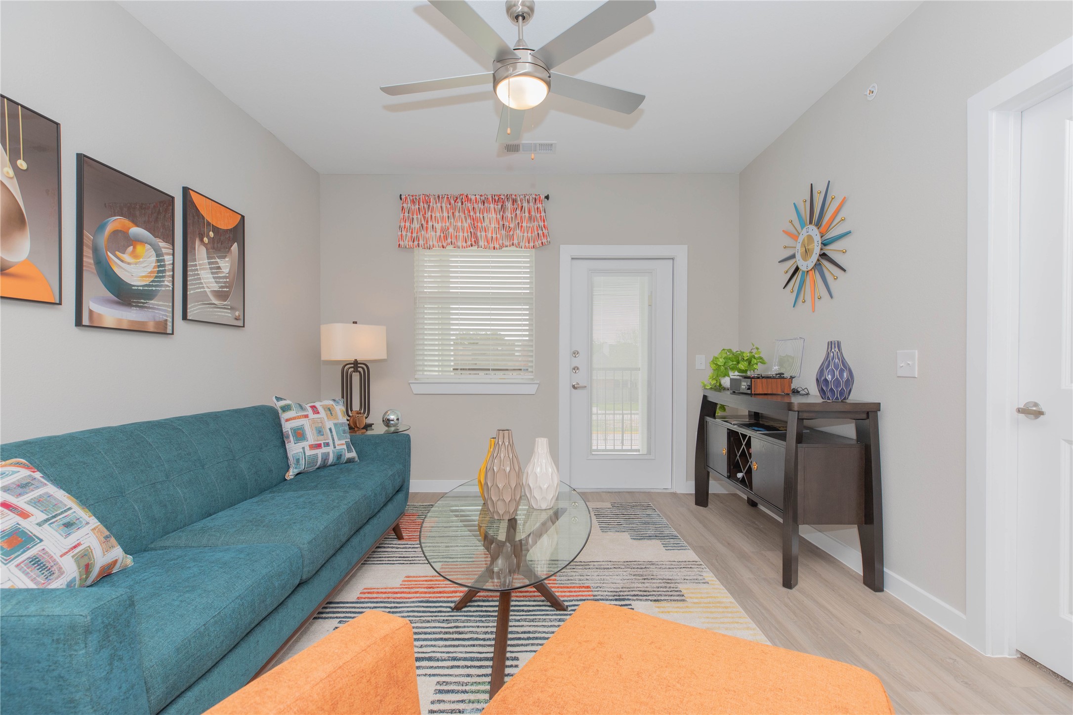 20525 Ella Boulevard B2 Property Photo 5