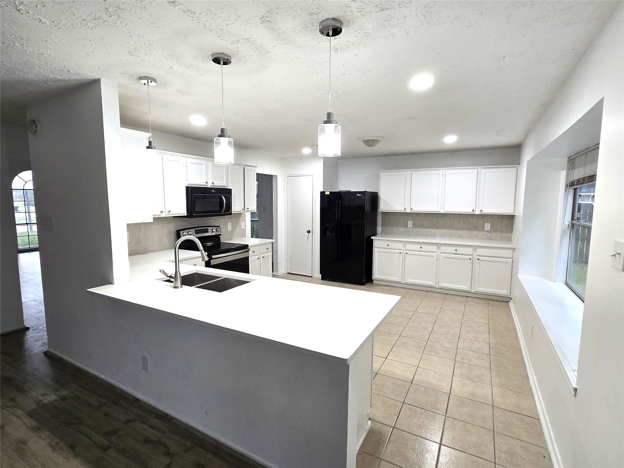14403 Lazy Willow Court Property Photo 1