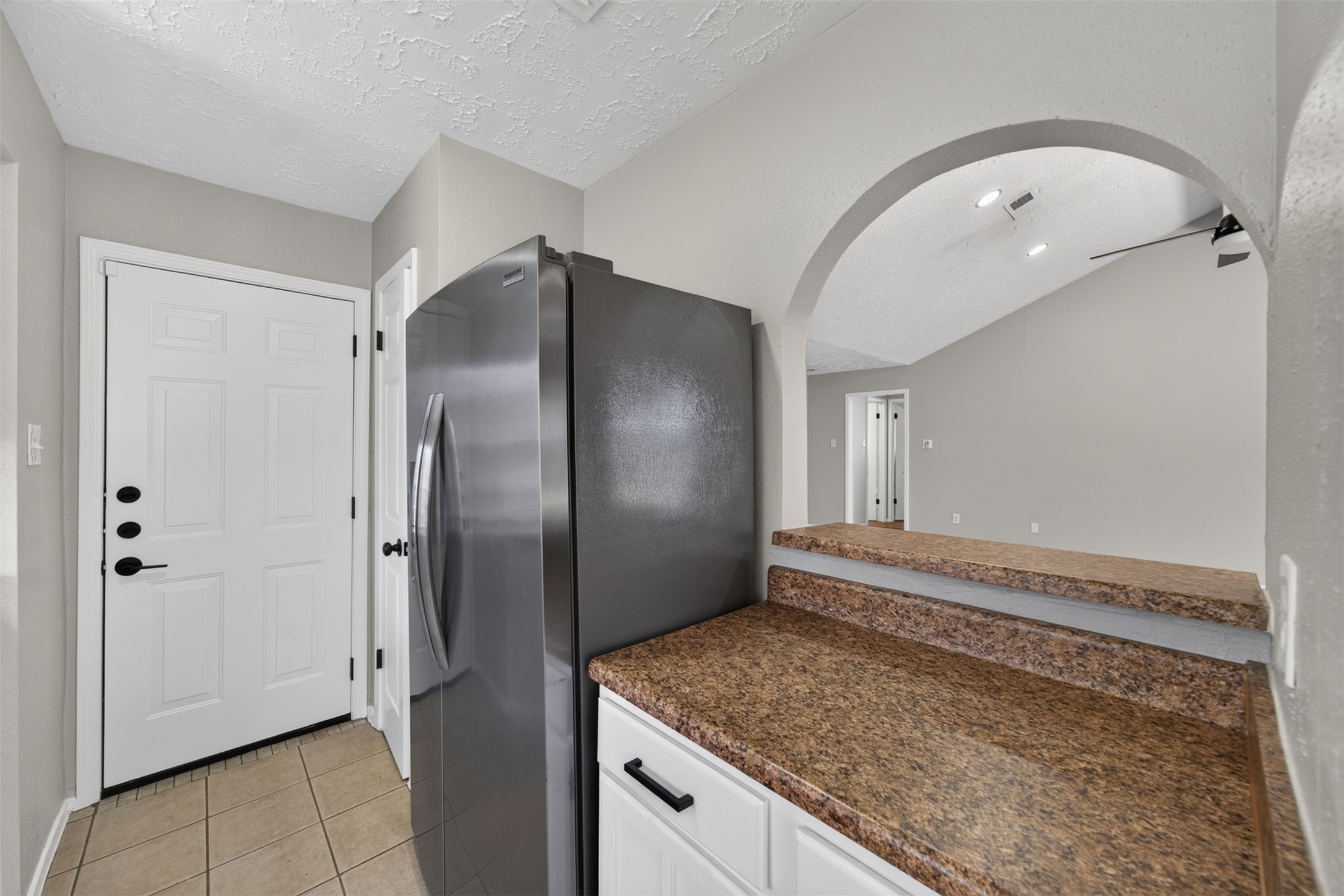 20014 Bishops Gate Ln Property Photo 23
