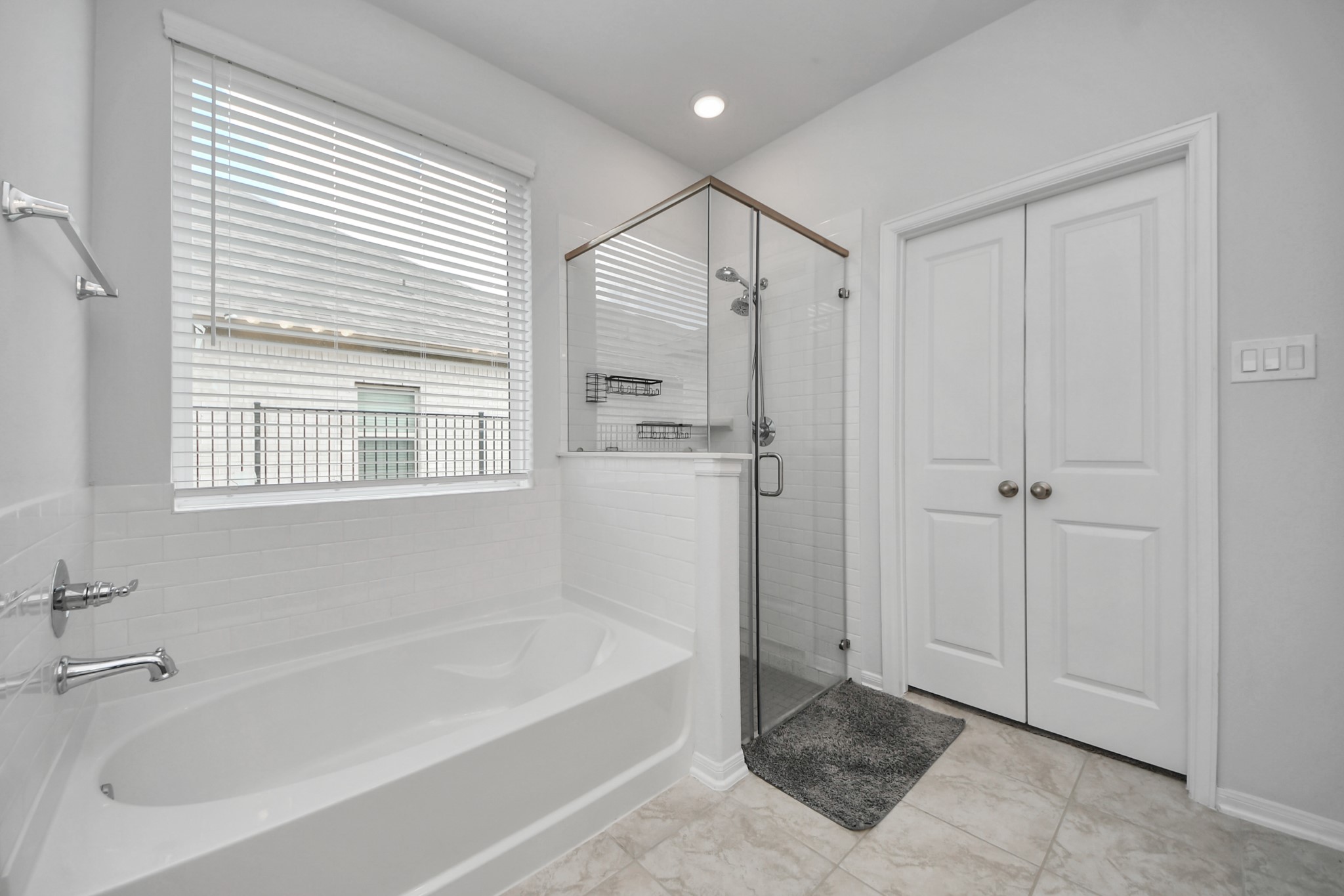 1614 Sequoia Run Drive Property Photo 28