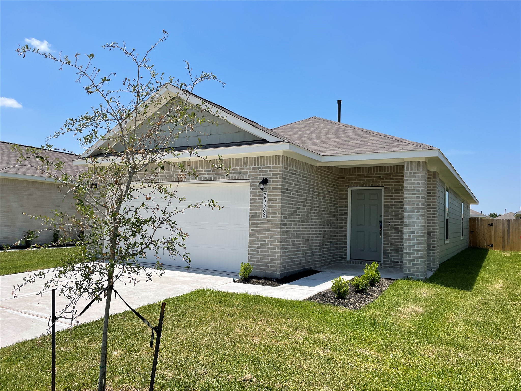 25588 Northpark Palm Drive Property Photo 1