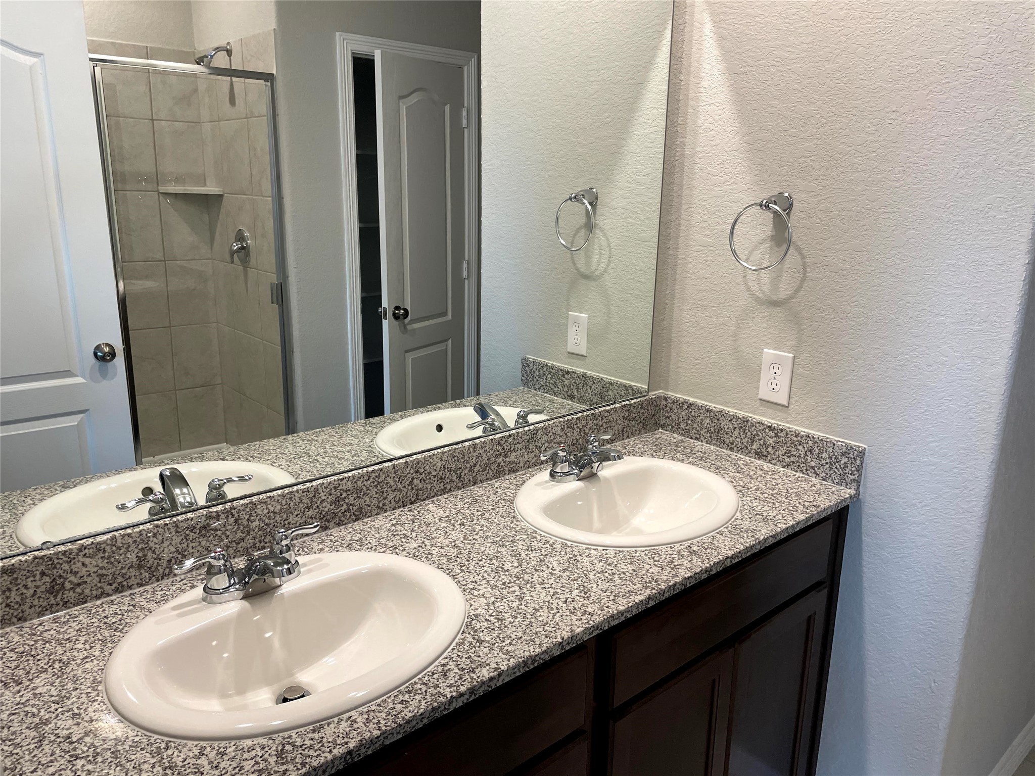 25588 Northpark Palm Drive Property Photo 9
