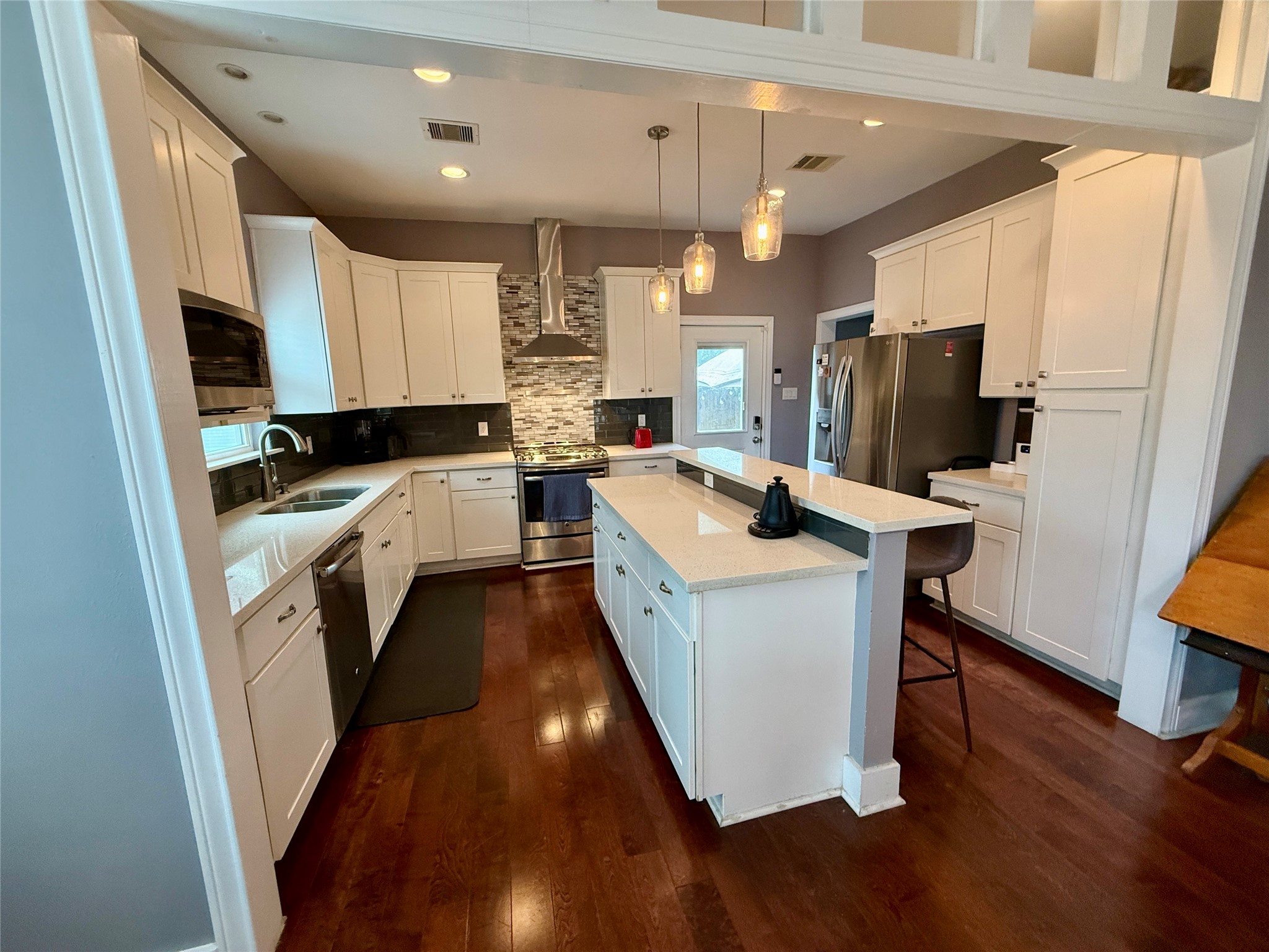 6707 Avenue C Property Photo 6