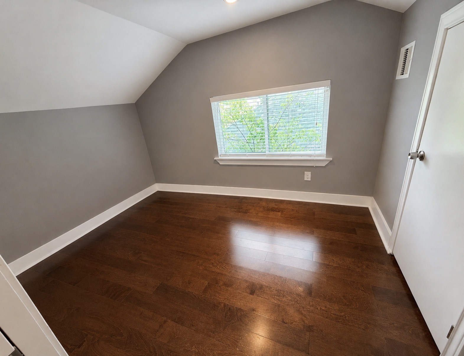6707 Avenue C Property Photo 12
