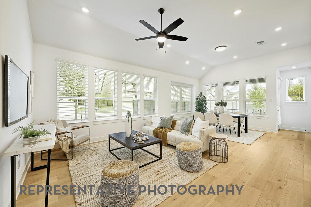 12953 Soaring Forest Drive Property Photo 4