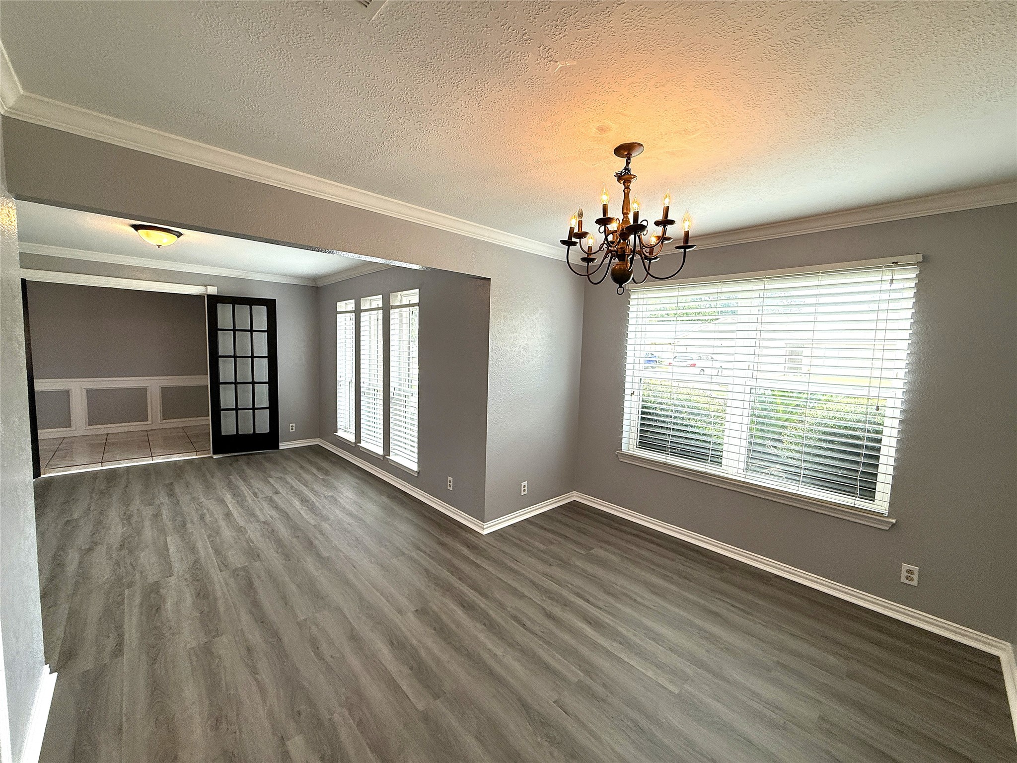11611 Stone Bridge Drive Property Photo 9