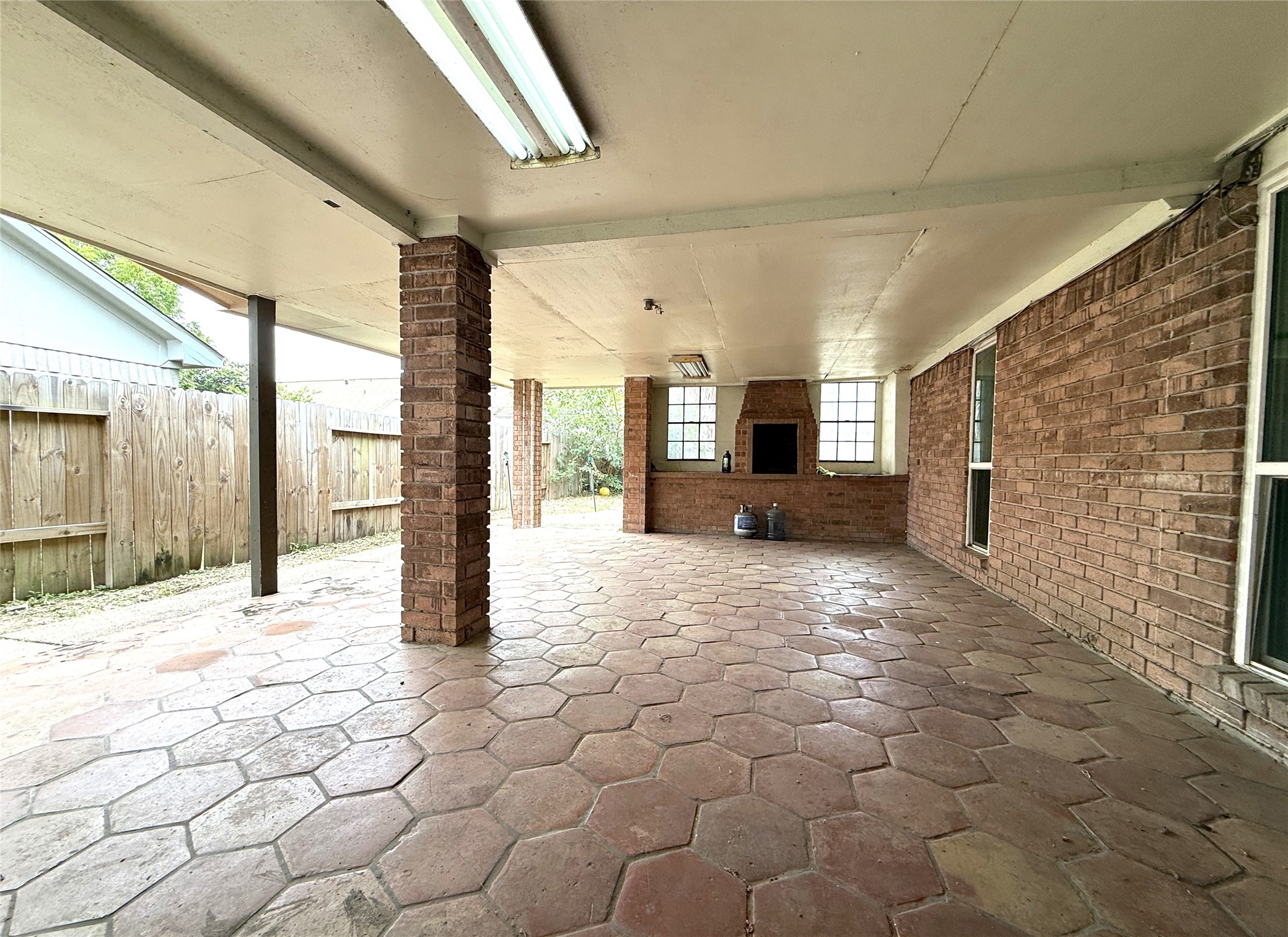 11611 Stone Bridge Drive Property Photo 23