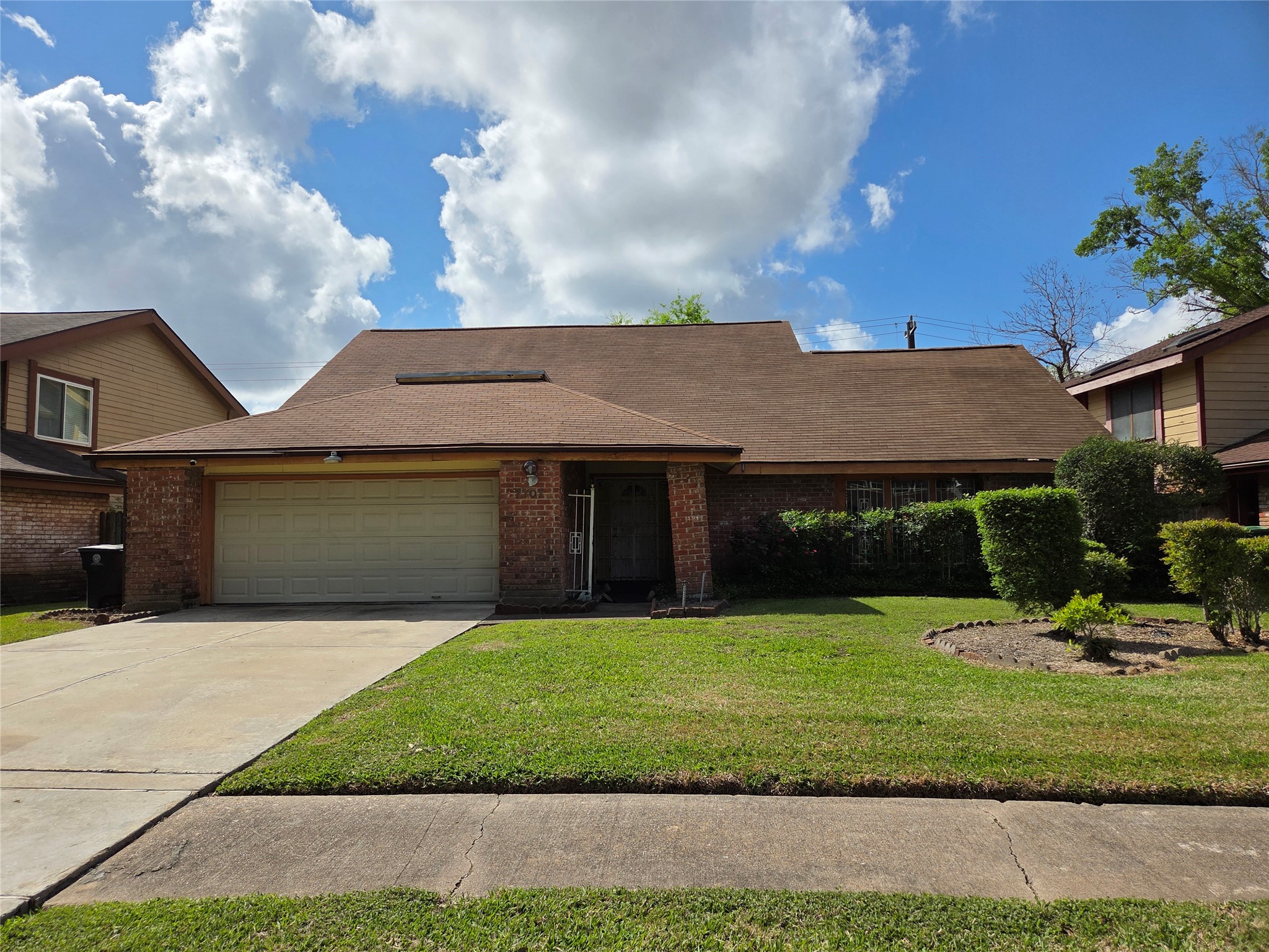 7707 Candlegreen Lane Property Photo 1