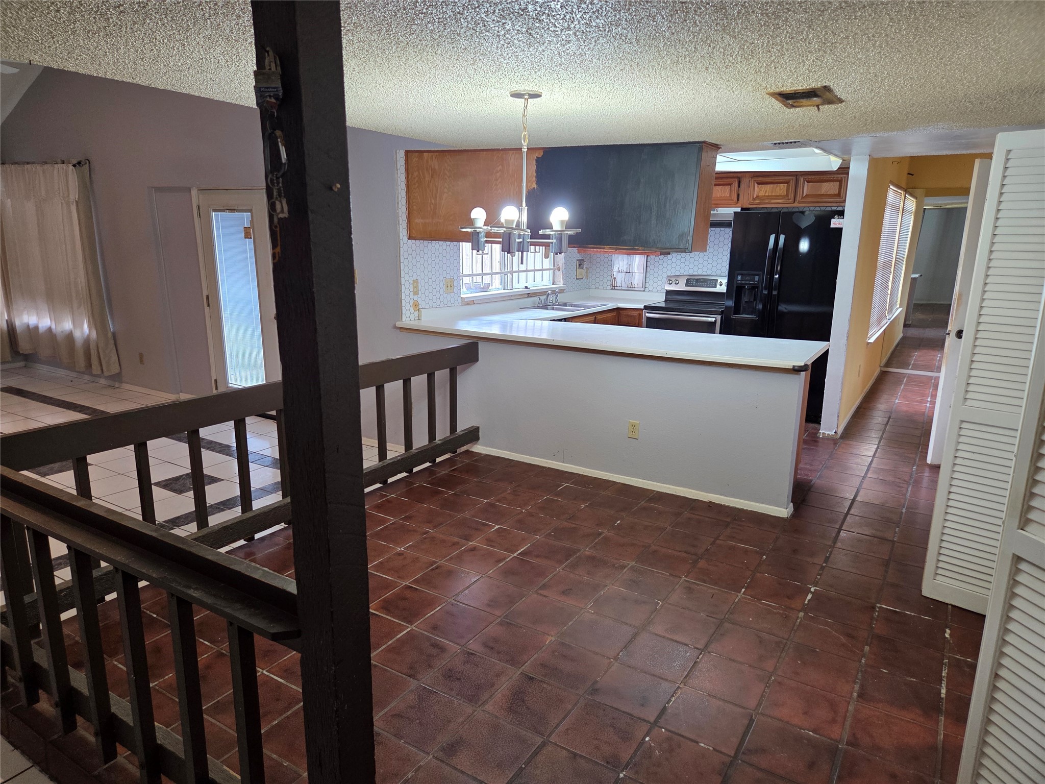 7707 Candlegreen Lane Property Photo 8