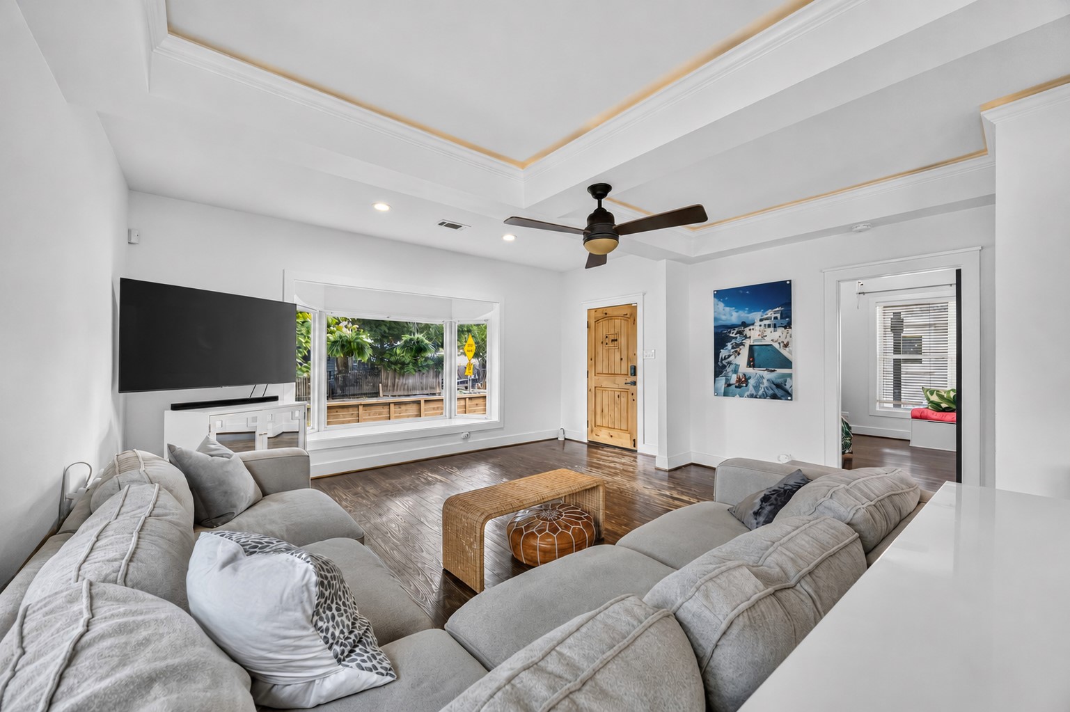 711 Walton Street Property Photo 25