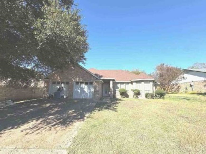 85 Delmore Drive Property Photo