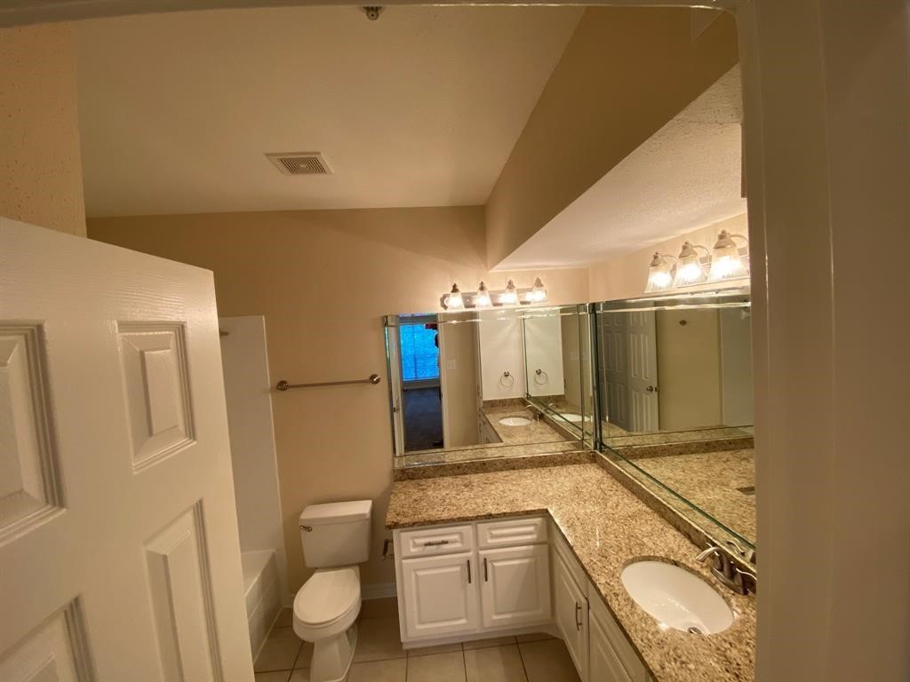 2350 Westcreek Lane 5108 Property Photo 4
