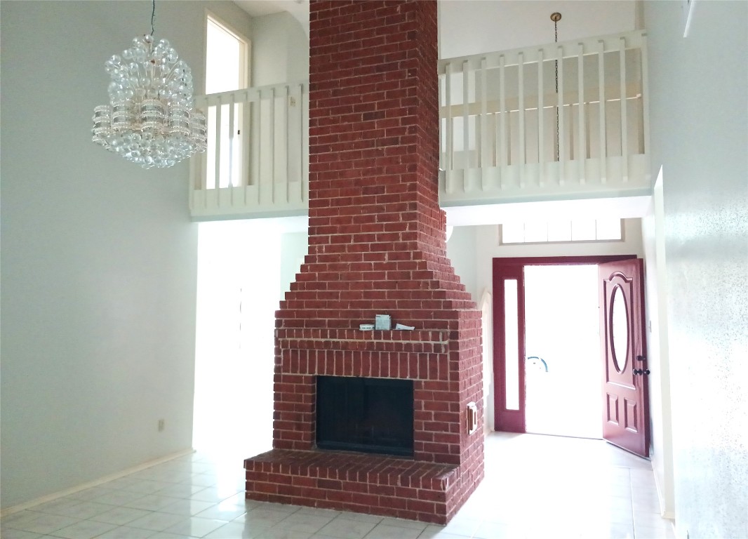 16355 Flint Run Way Property Photo 6