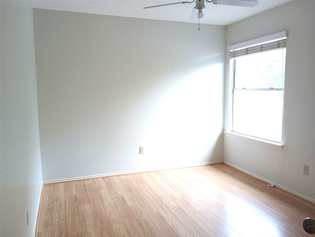 16355 Flint Run Way Property Photo 30