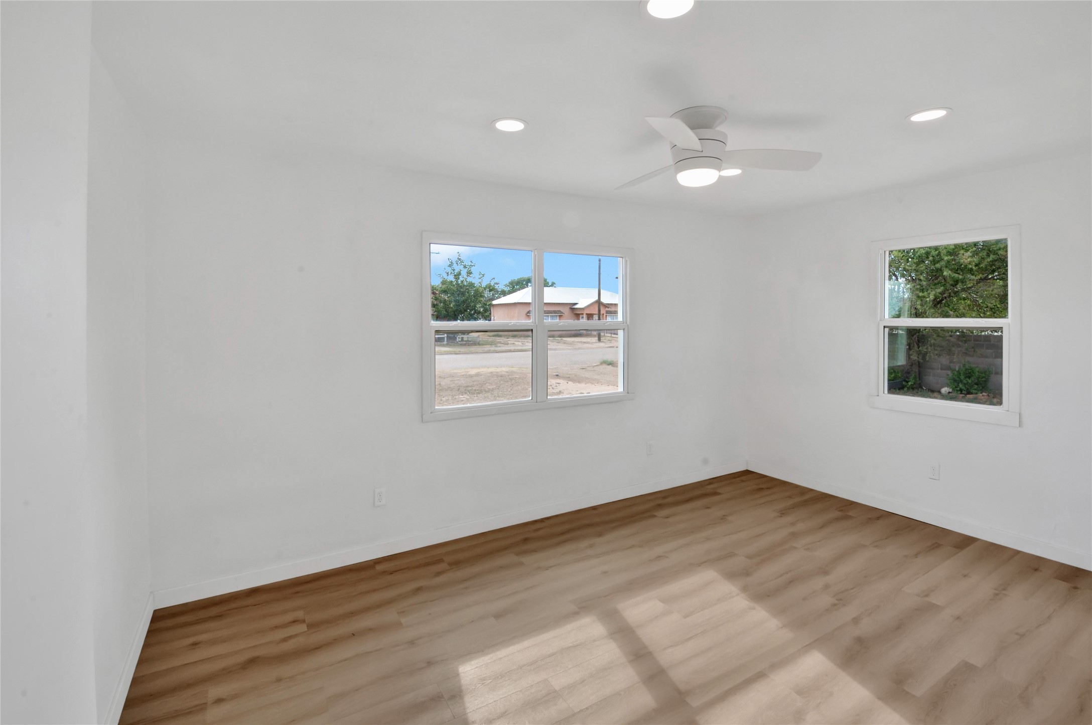 807 Boyce Street Property Photo 11