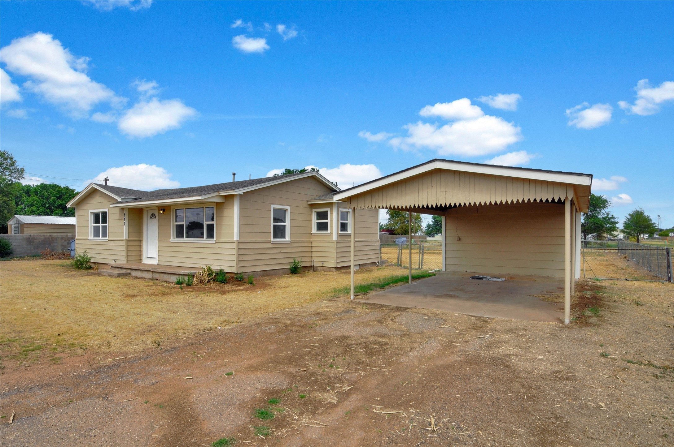 807 Boyce Street Property Photo 22