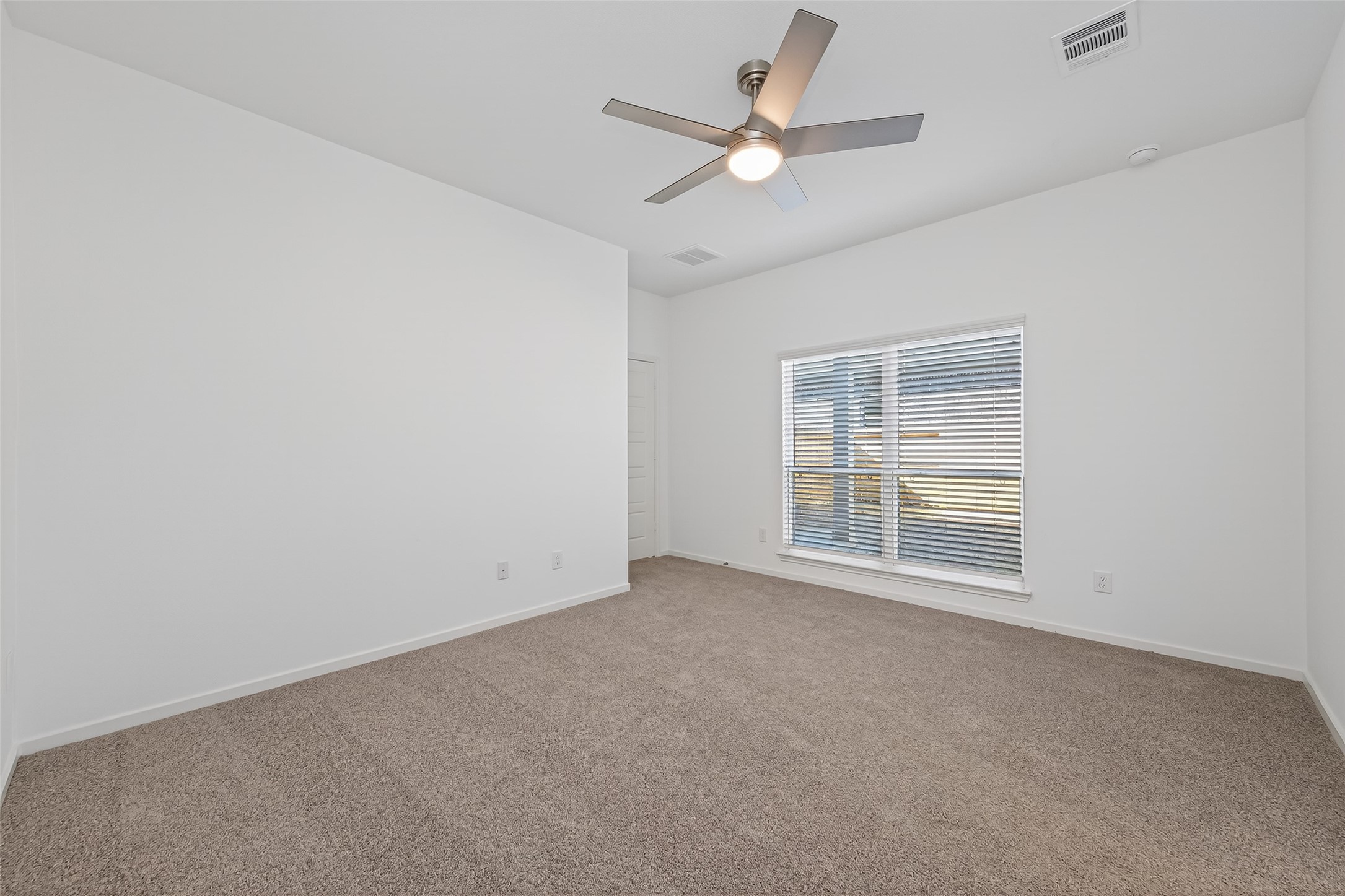16021 Sandy Koufax Court Property Photo 25