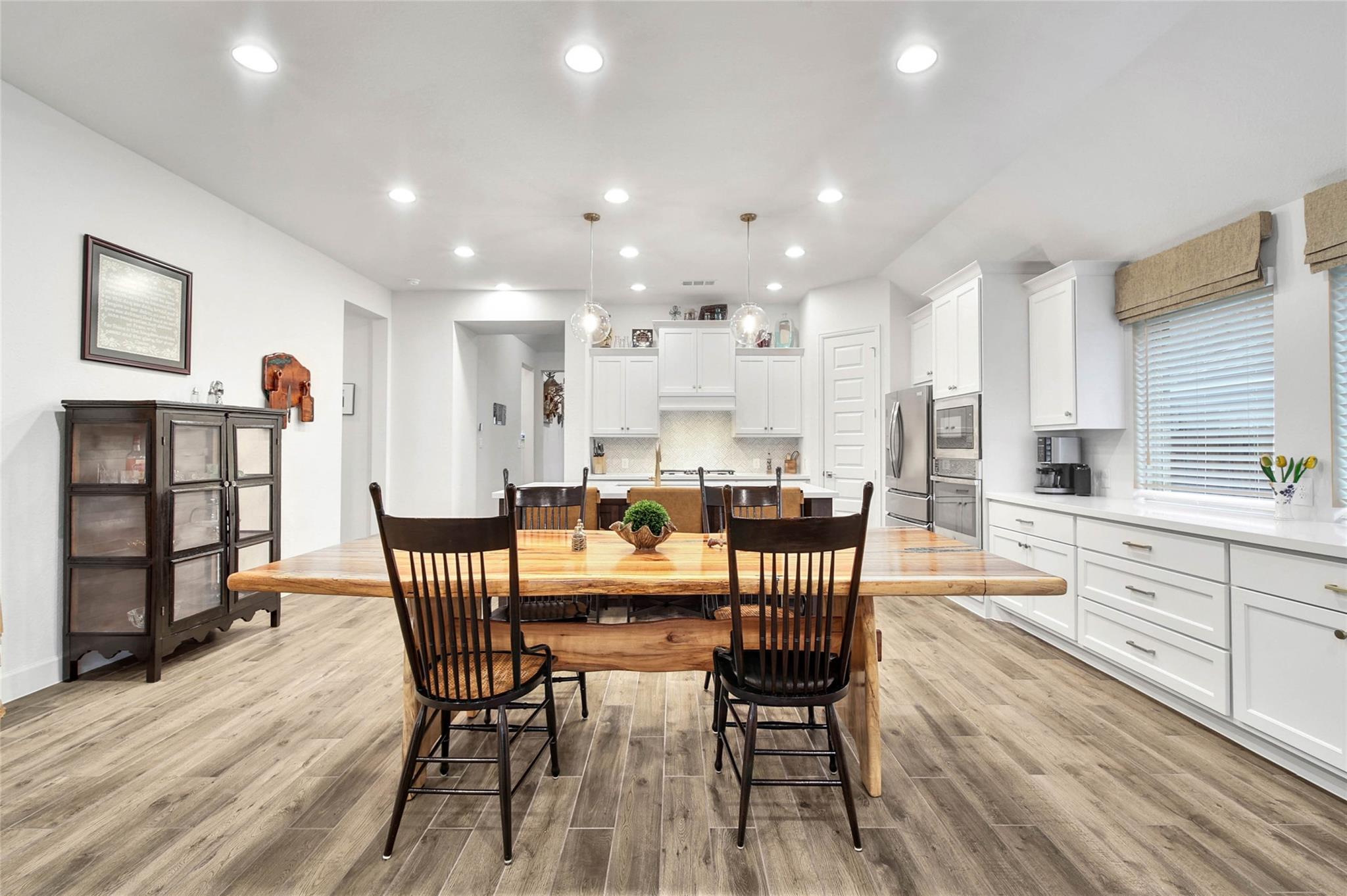 15991 Mahogany Mist Drive Property Photo 13