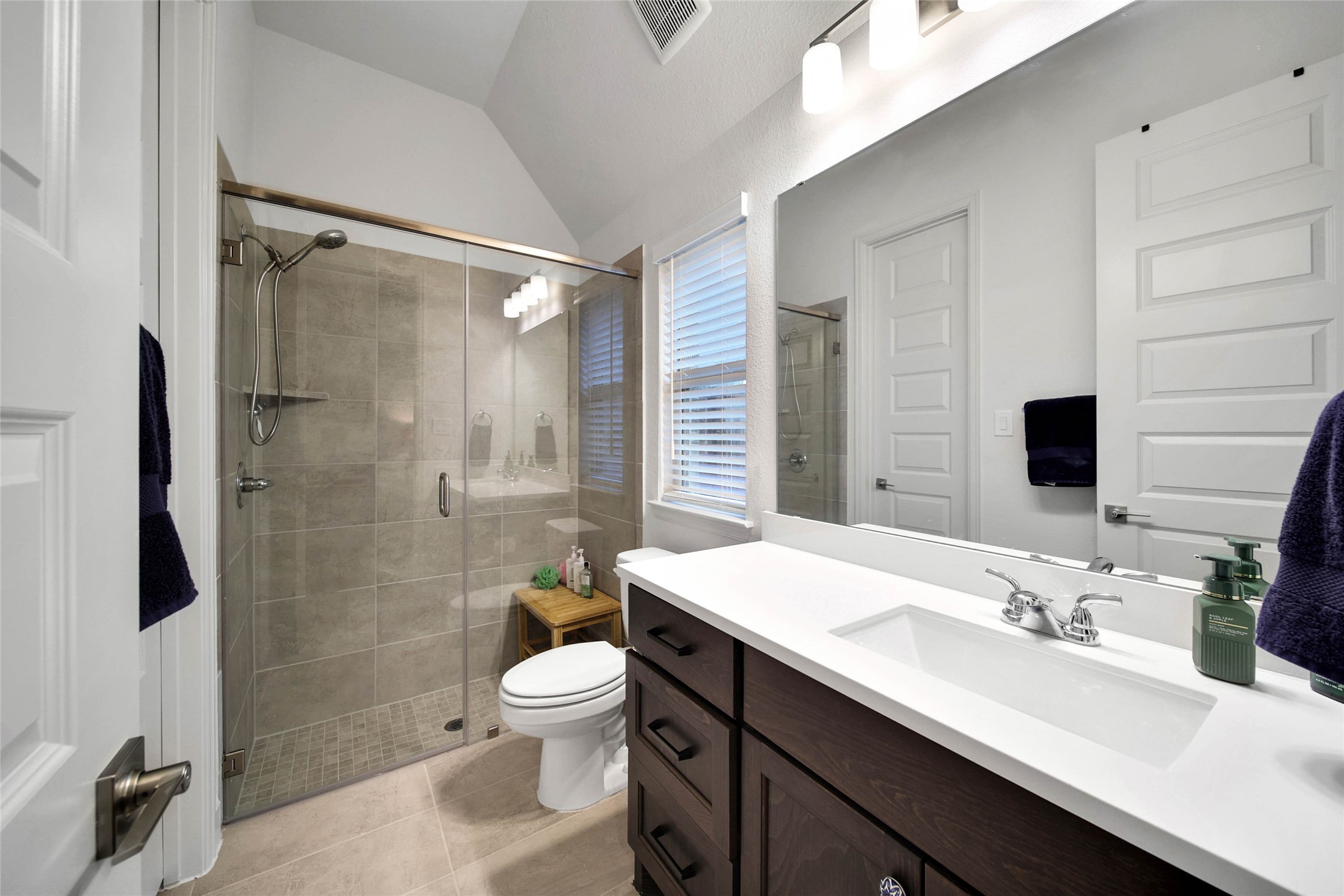 15991 Mahogany Mist Drive Property Photo 30