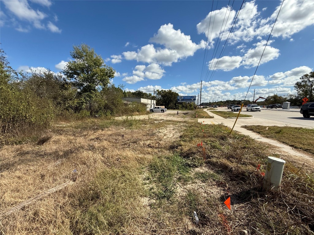 0 Fm 1960 Rd E Property Photo 4