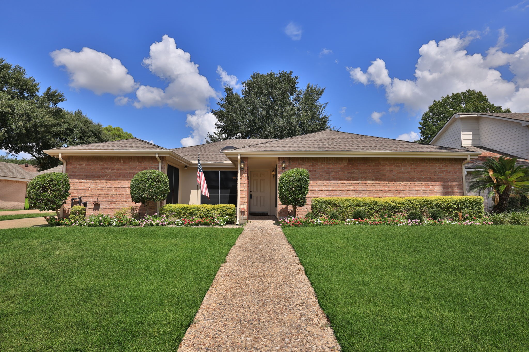 14406 Muirfield Lane Property Photo 2