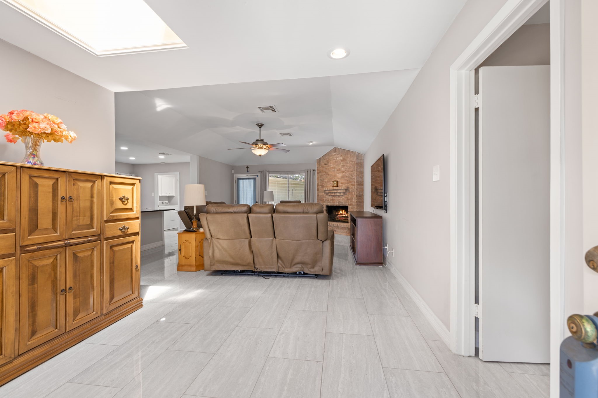 14406 Muirfield Lane Property Photo 7