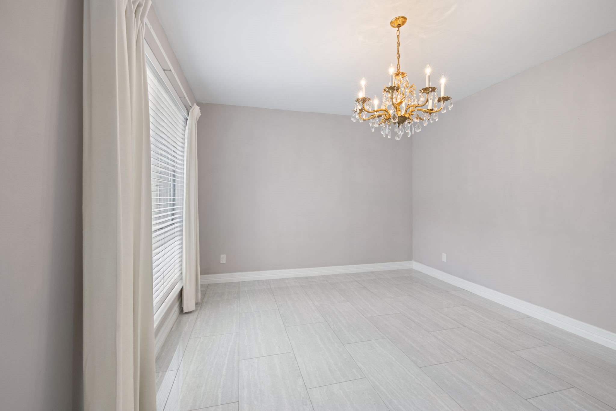 14406 Muirfield Lane Property Photo 8