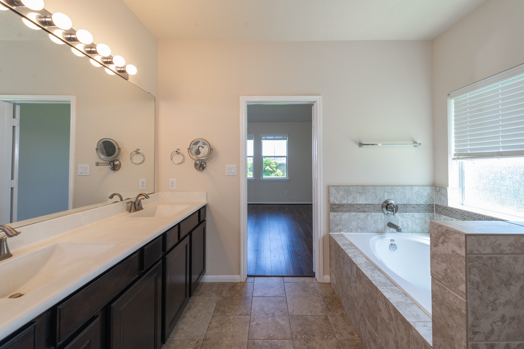 26302 Fox Ridge Lane Property Photo 15