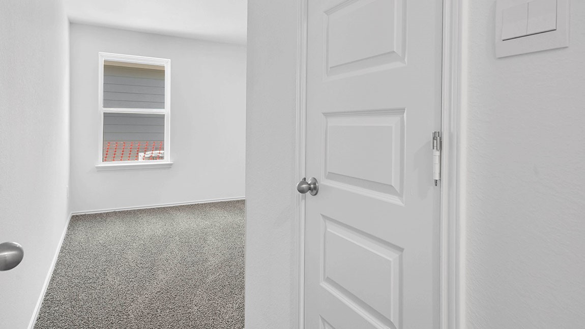 4215 Rustling Aspen Drive Property Photo 8
