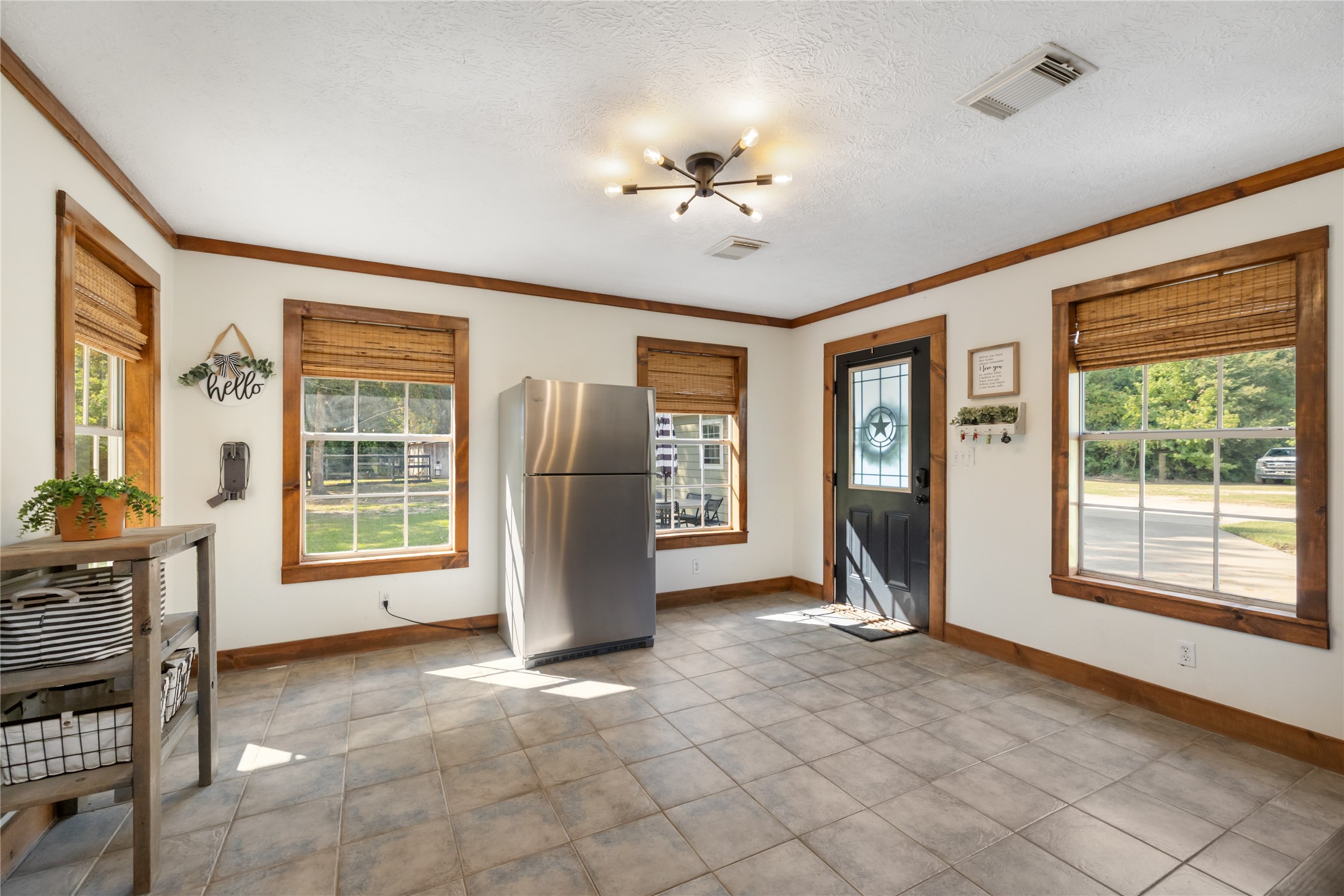 250 Gulf Oil Road Property Photo 17