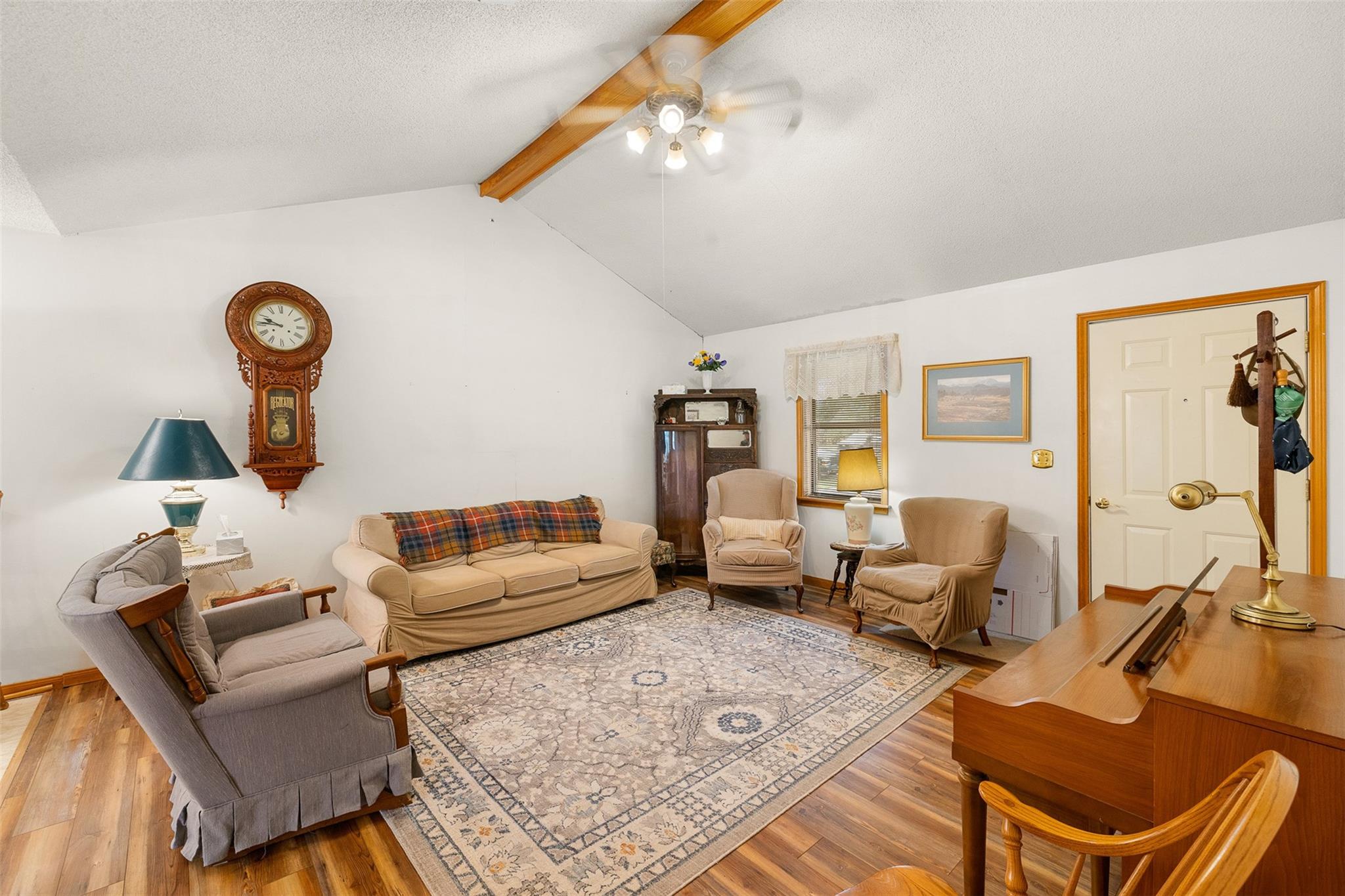 1081 Shirley Oaks Street, Columbus Tx 78934 Property Photo 5