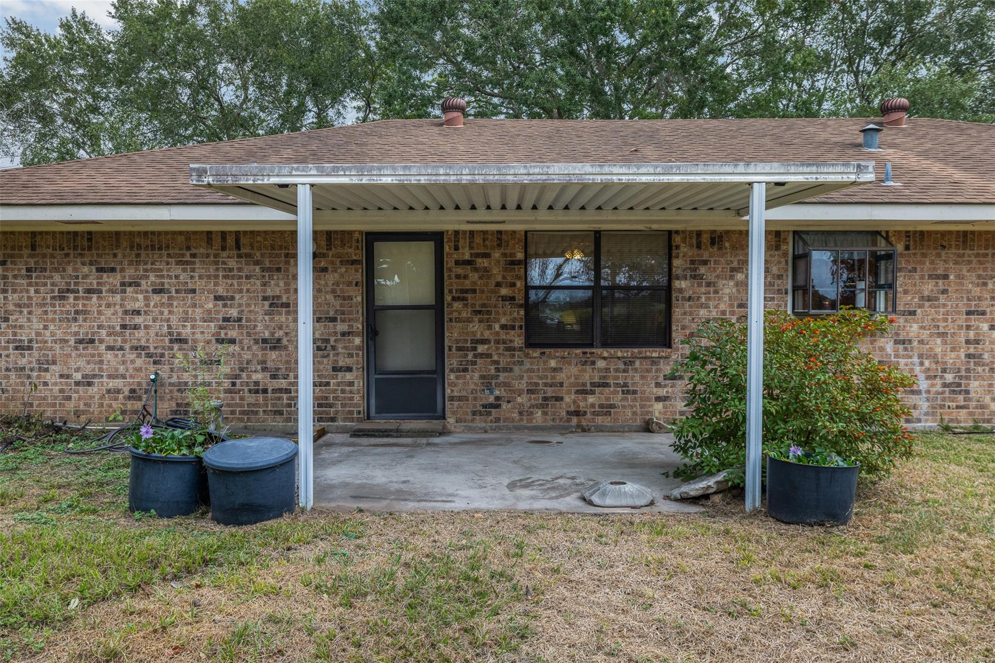 1081 Shirley Oaks Street Property Photo 23